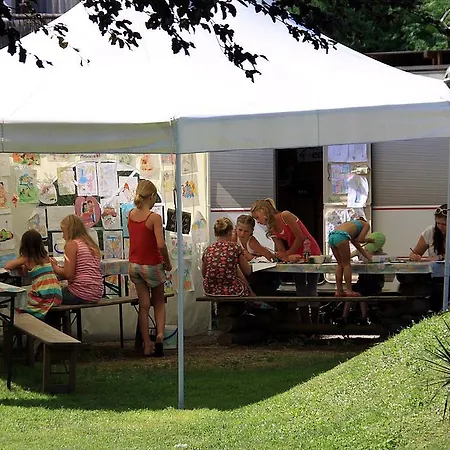Schwimmbad Camping Mossler Campingplads *