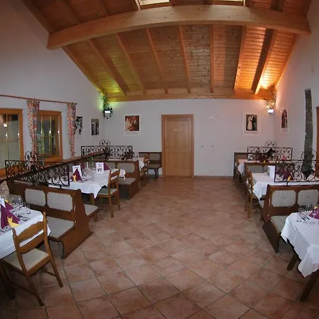 Schwimmbad Camping Mossler