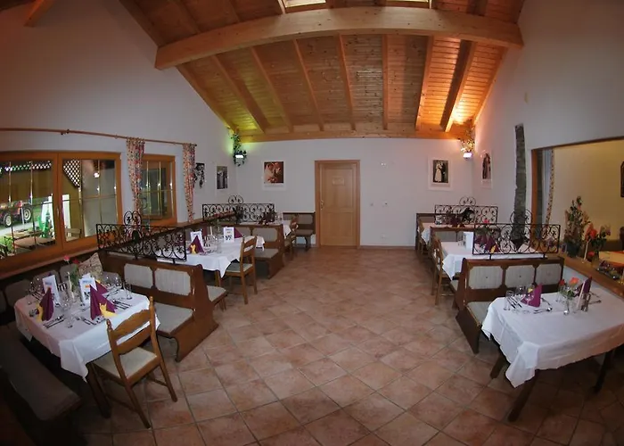 Schwimmbad Camping Mossler